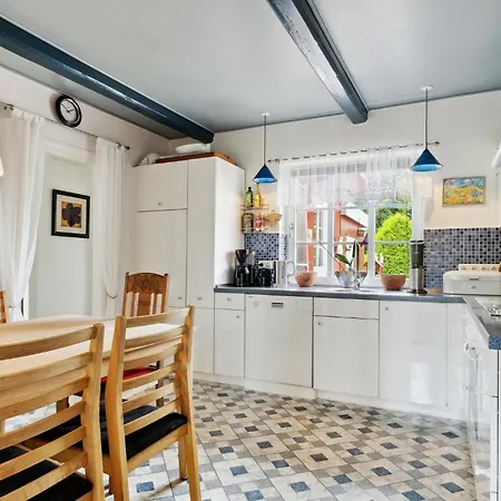 3 Bedroom Amazing In * Nordenbro Vesteregn